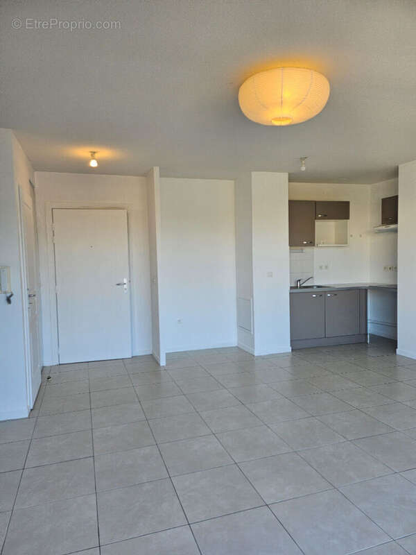 Appartement à VILLENAVE-D'ORNON