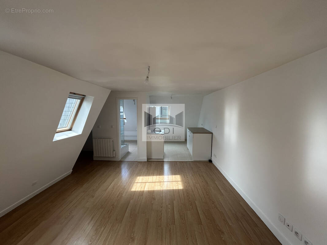 Appartement à PARIS-9E