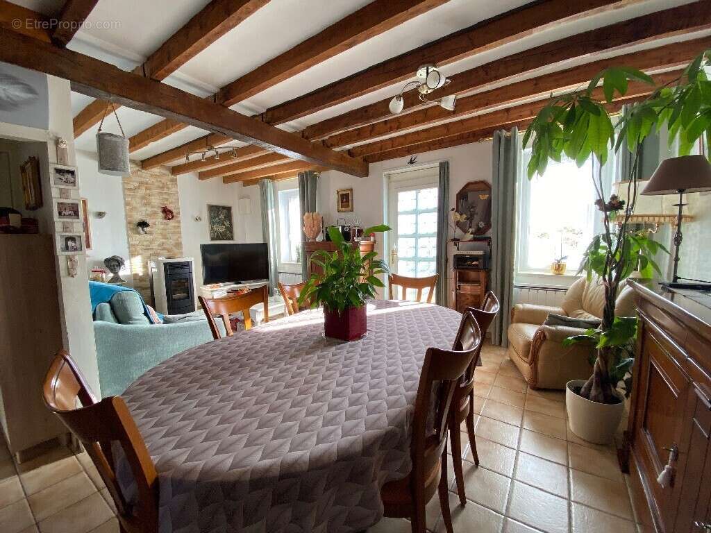 Maison à LAPALISSE