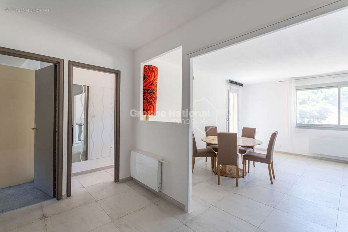 Appartement à CARRY-LE-ROUET