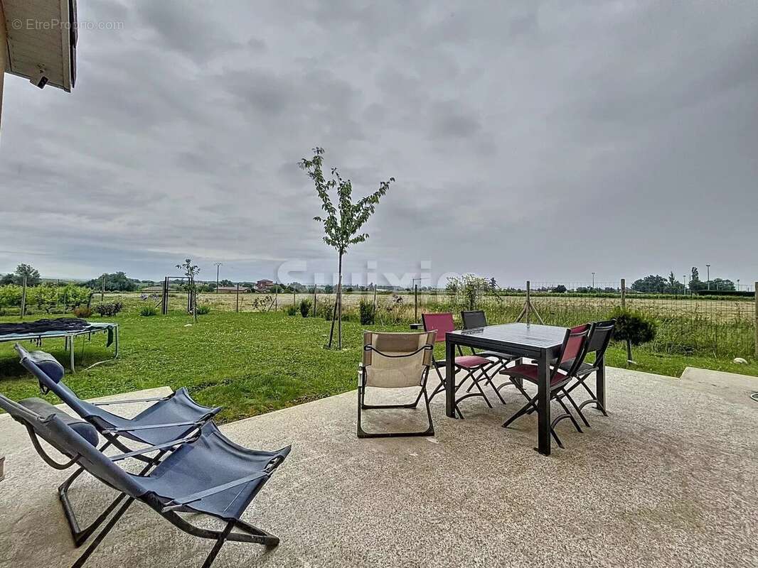 Maison à VILLEFRANCHE-SUR-SAONE