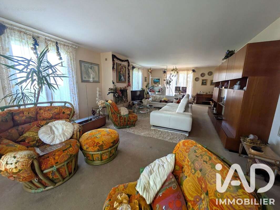 Photo 8 - Maison à GIF-SUR-YVETTE