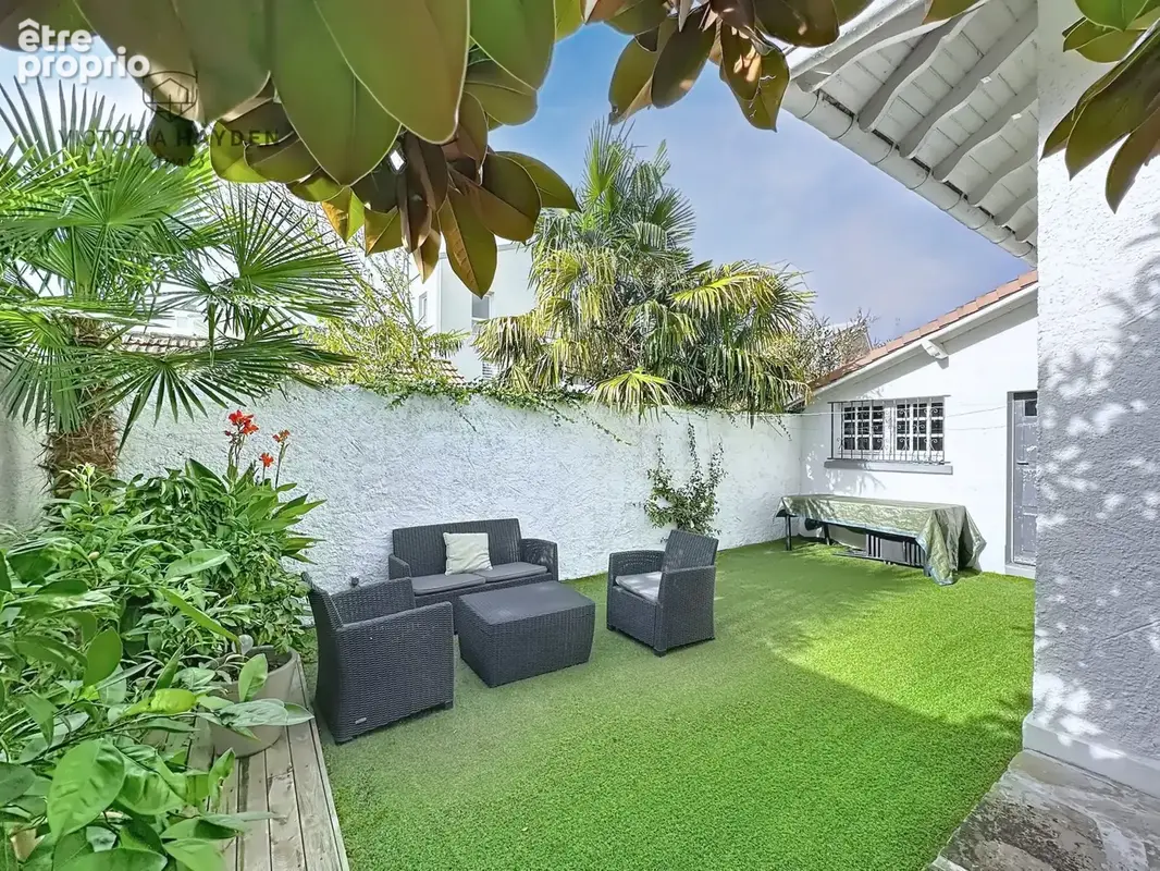 Maison 6 pièces 137 m² à vendre à Billere (64140) - photo 9