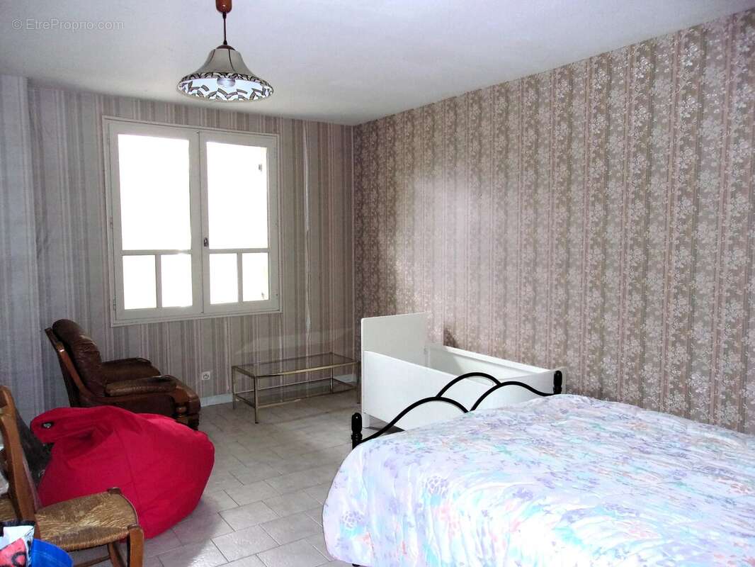 Maison à GIRONDE-SUR-DROPT