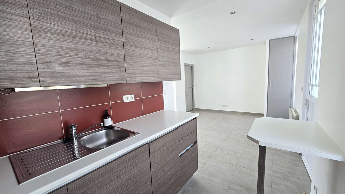 Appartement à LIMOURS