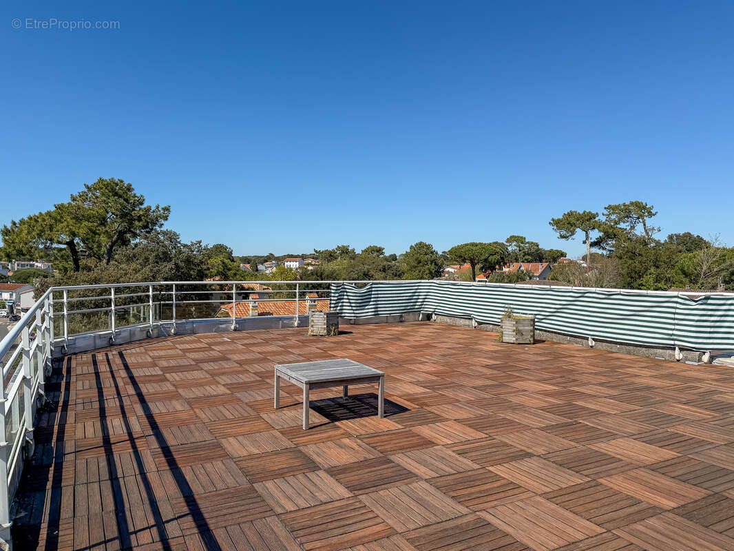 Appartement à SAINT-PALAIS-SUR-MER