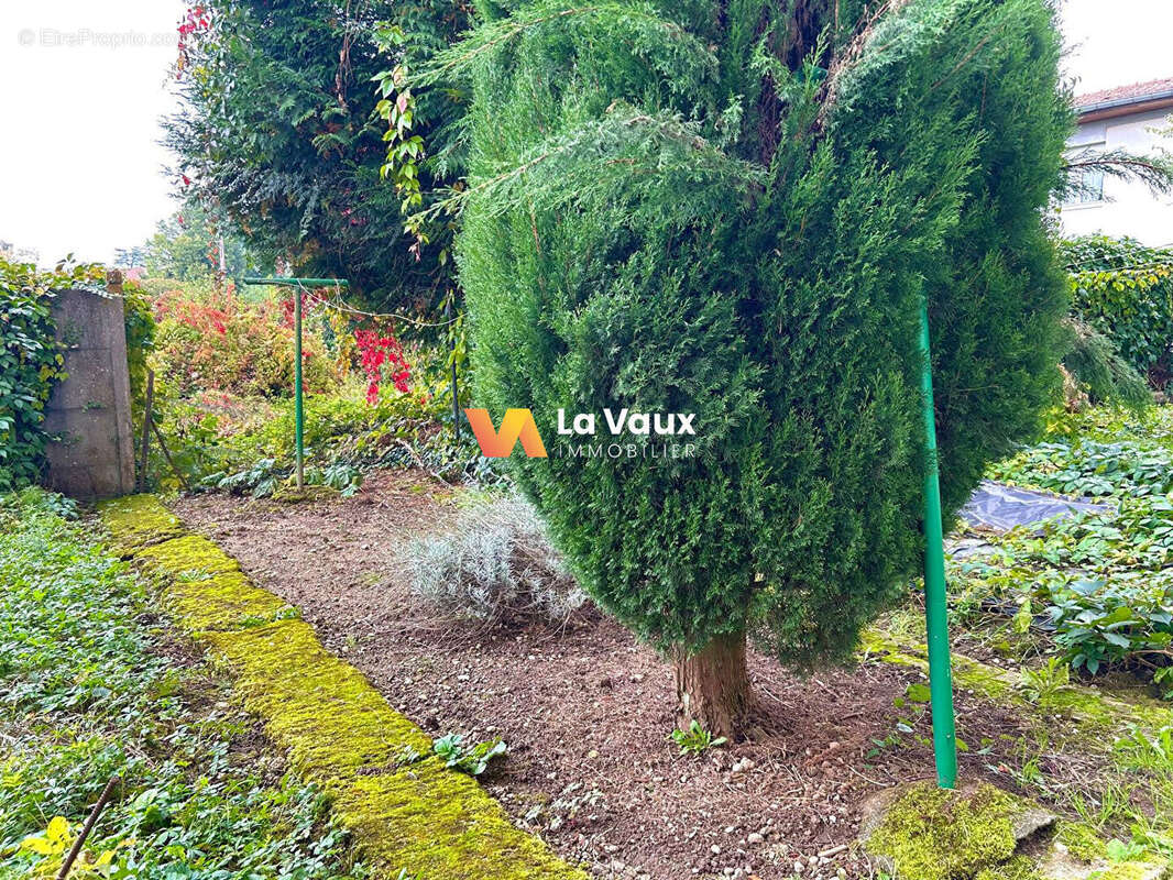 Appartement à NEUVES-MAISONS