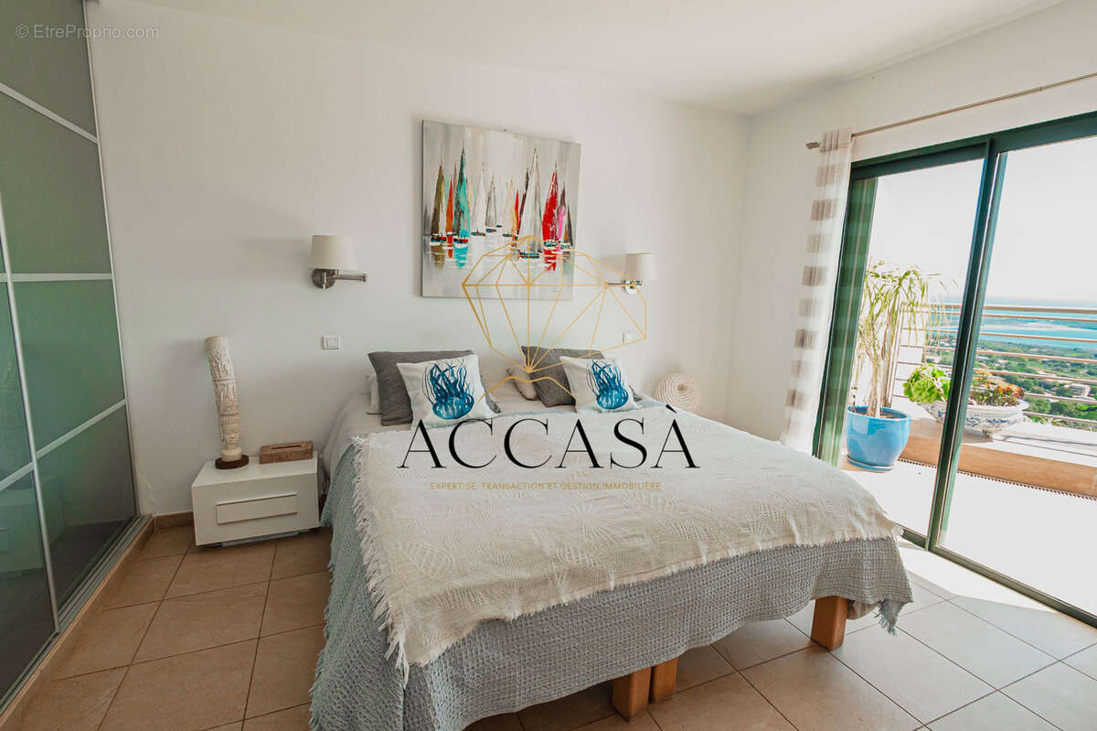 Maison à PORTO-VECCHIO