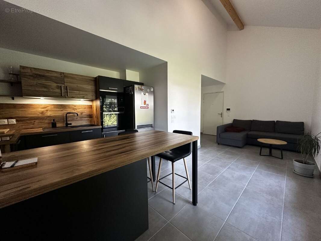 Appartement 43 m² à Groisy  - photo 2