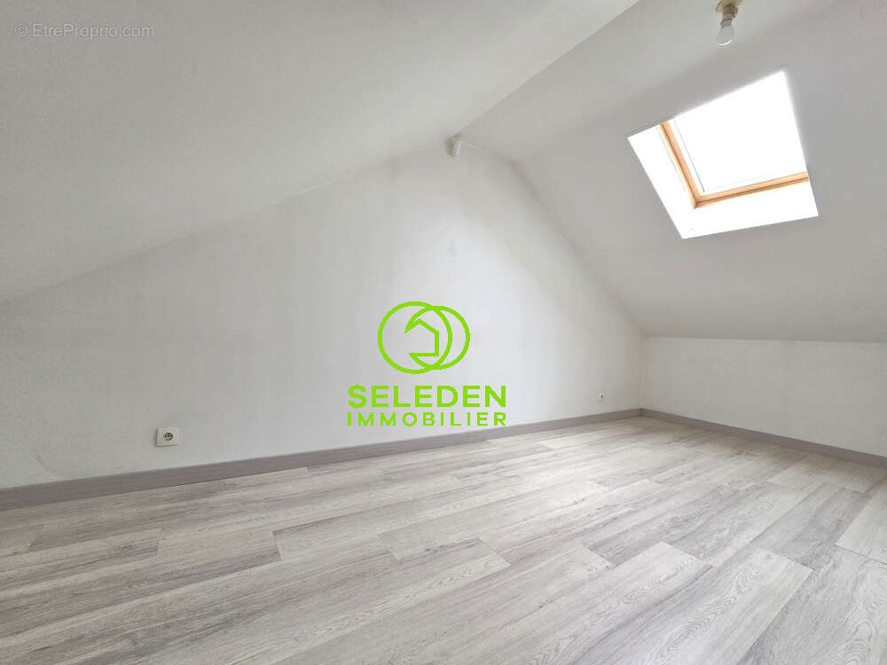 Appartement à BRUAY-LA-BUISSIERE