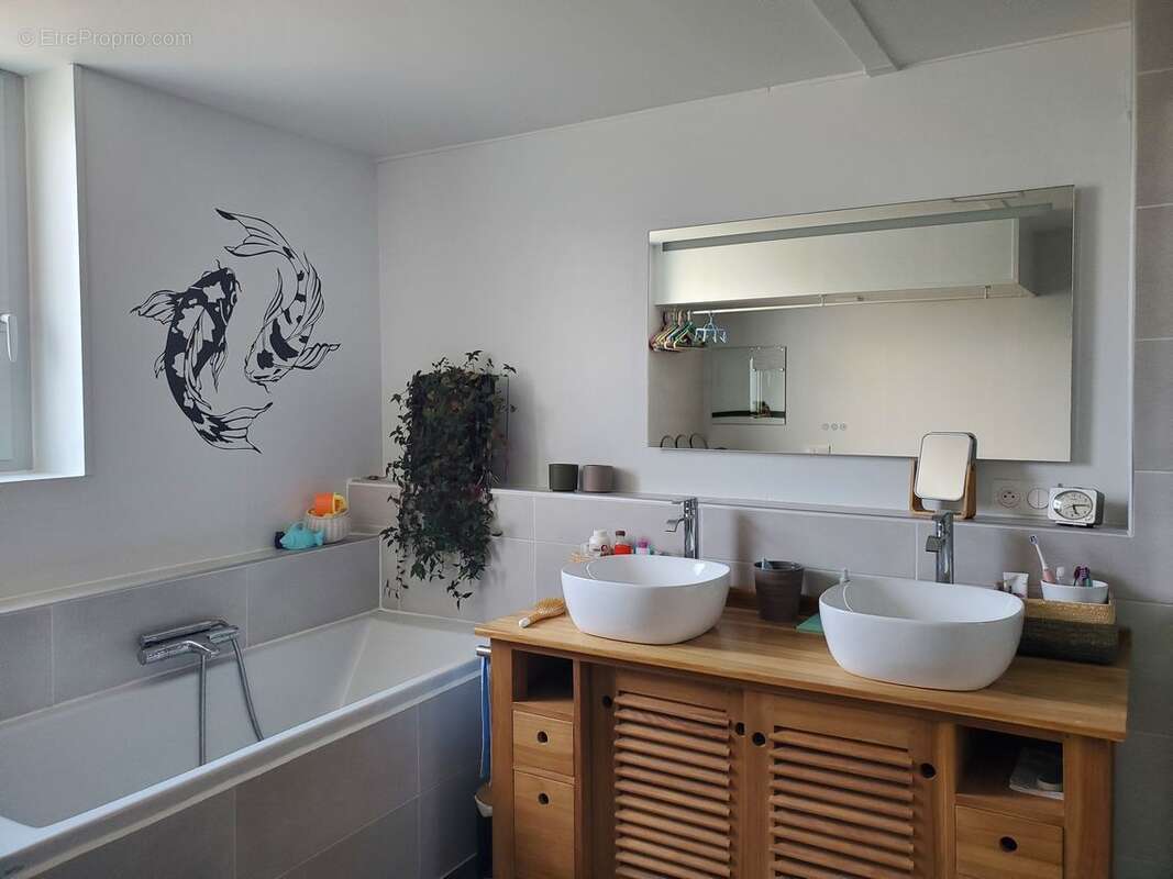 Maison à COULGENS