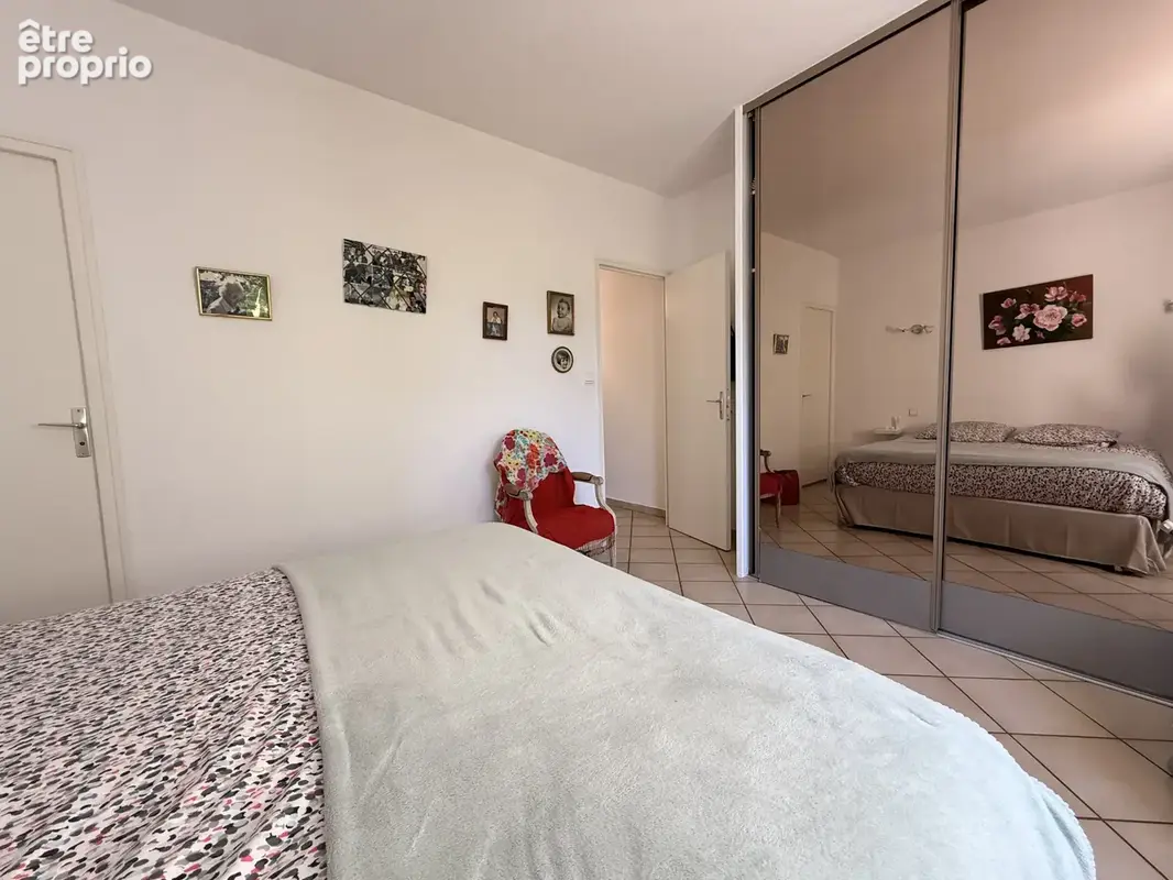 Maison de plain-pied avec piscine - photo 12