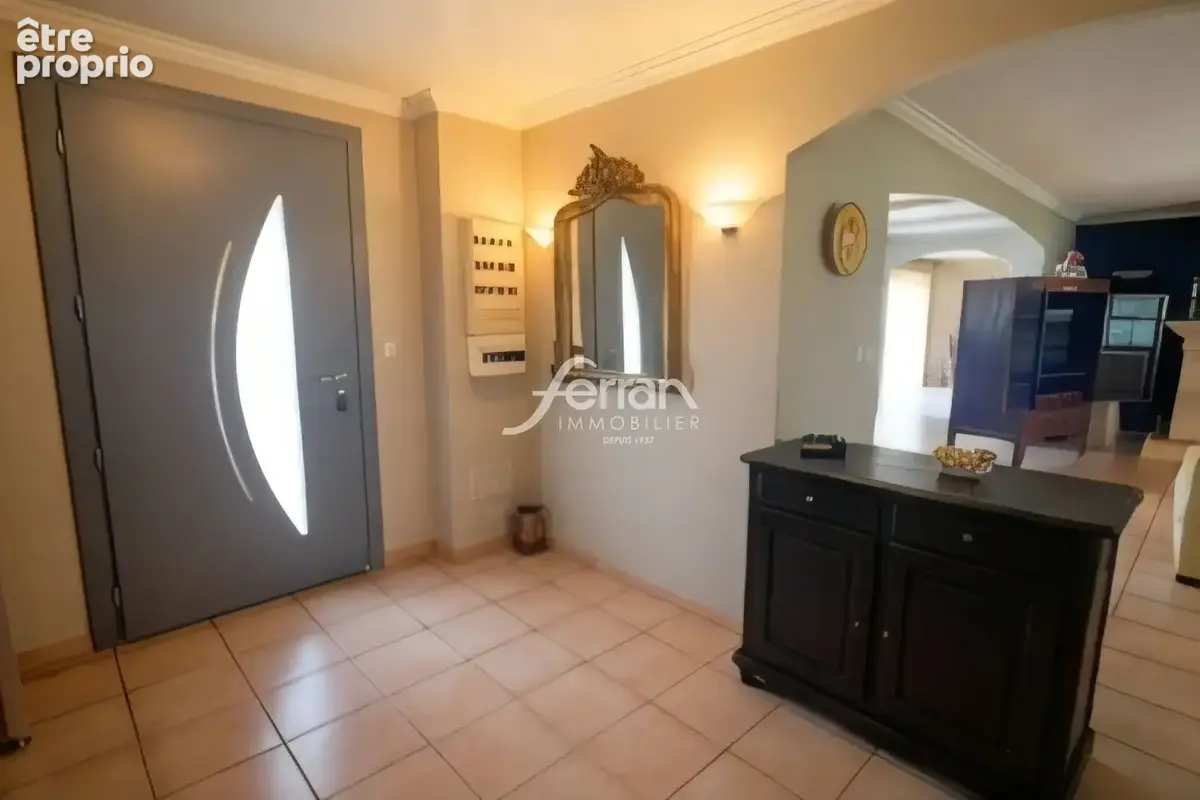 Maison 5 pièces 130 m² à vendre à Sillans-La-Cascade (83690) - photo 8