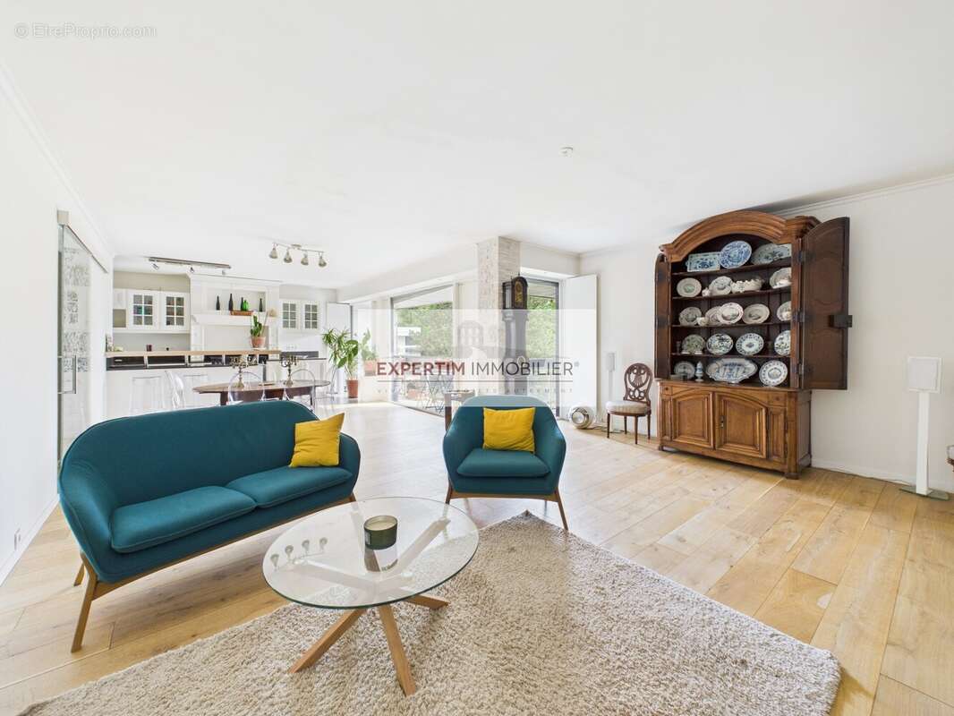 Appartement à VERSAILLES