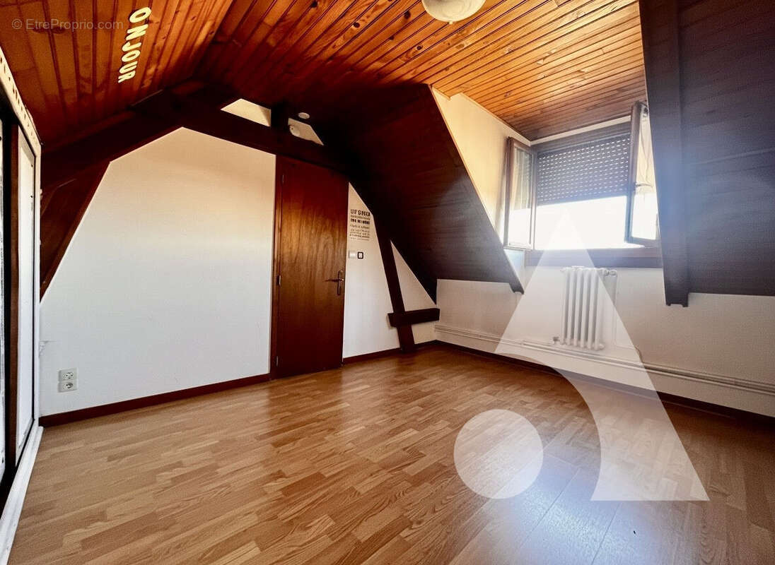 Maison Saint Martin Longueau 4 pièce(s) 125 m2 - photo 8