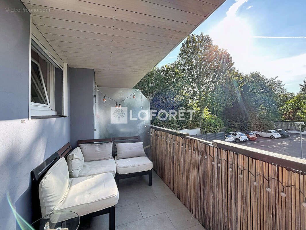 Appartement Le Vesinet 3 pièce(s) 69.83 m2 - photo 2