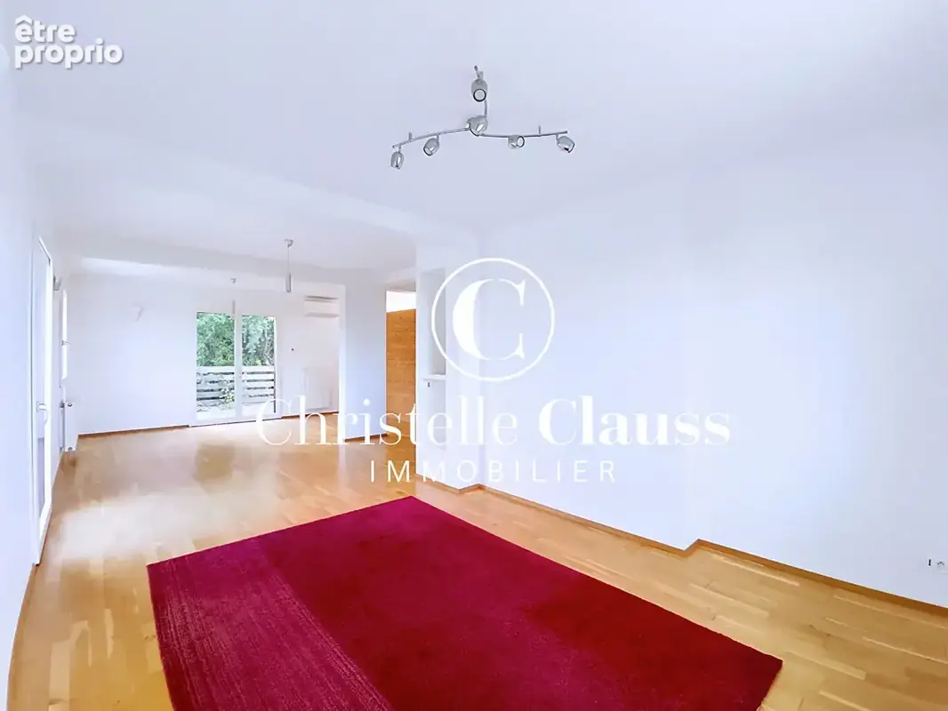 Rixheim  villa d'architecte 210 m²  5 chambres  terrain de plus de 9 ares - photo 10