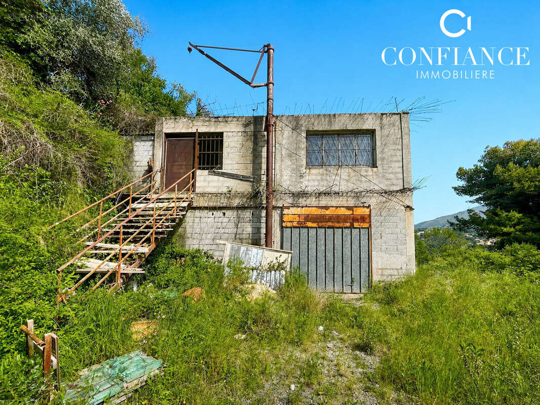 Maison à COLOMARS