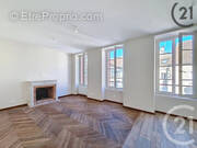 Appartement à BRIE-COMTE-ROBERT