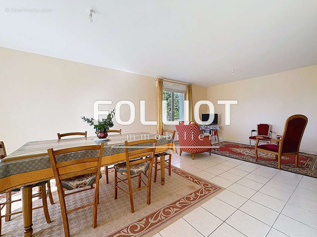 Maison Donville Les Bains 4 pièce(s) 111 m2 - photo 2
