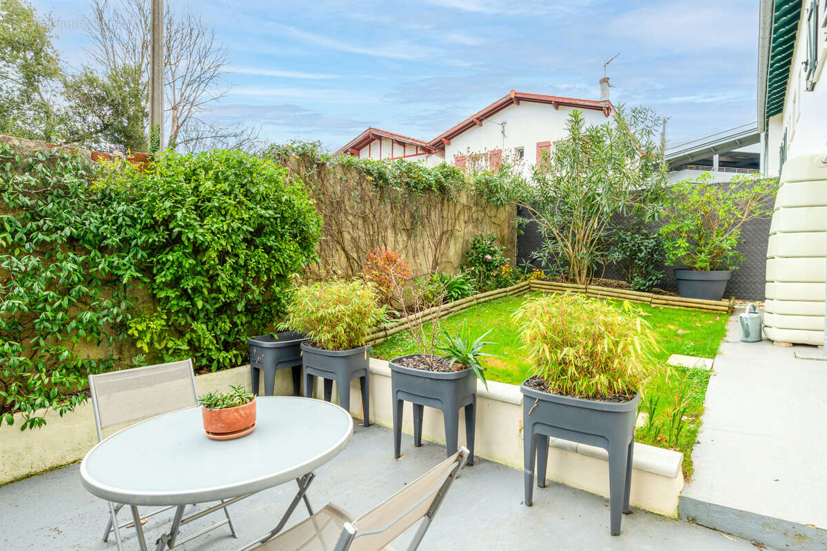 Appartement à URRUGNE