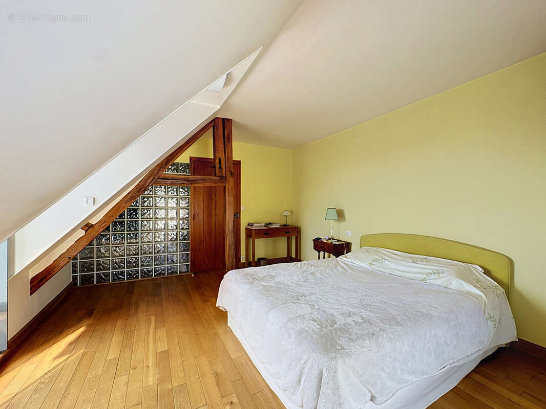 À vendre - maison de charme - sermiers - photo 8