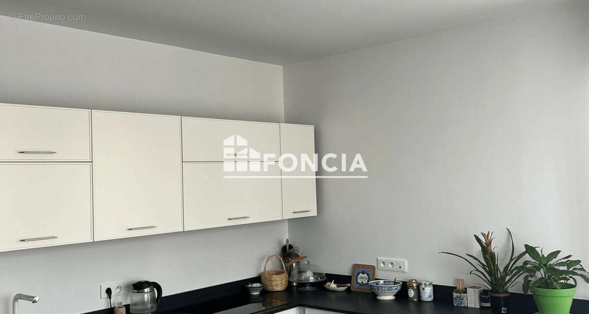 Appartement à ROSNY-SOUS-BOIS