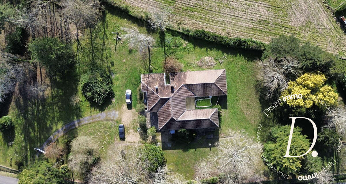 Maison à SAINT-ANDRE-DE-SEIGNANX