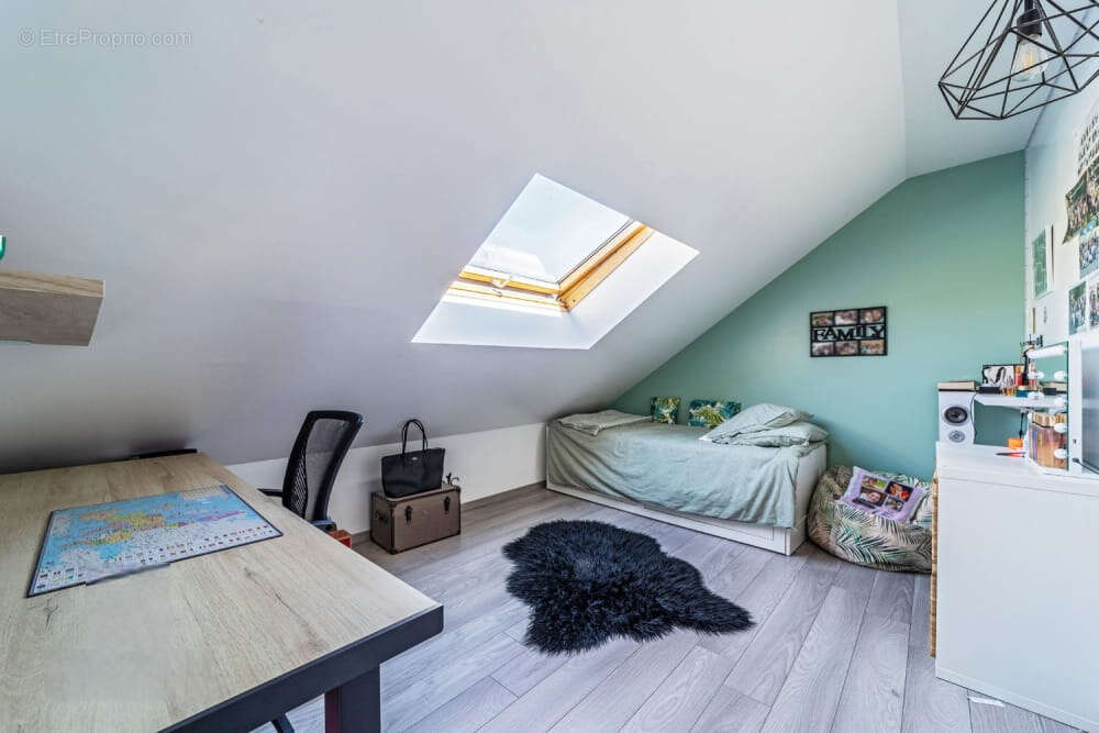 Maison à ARNOUVILLE-LES-MANTES