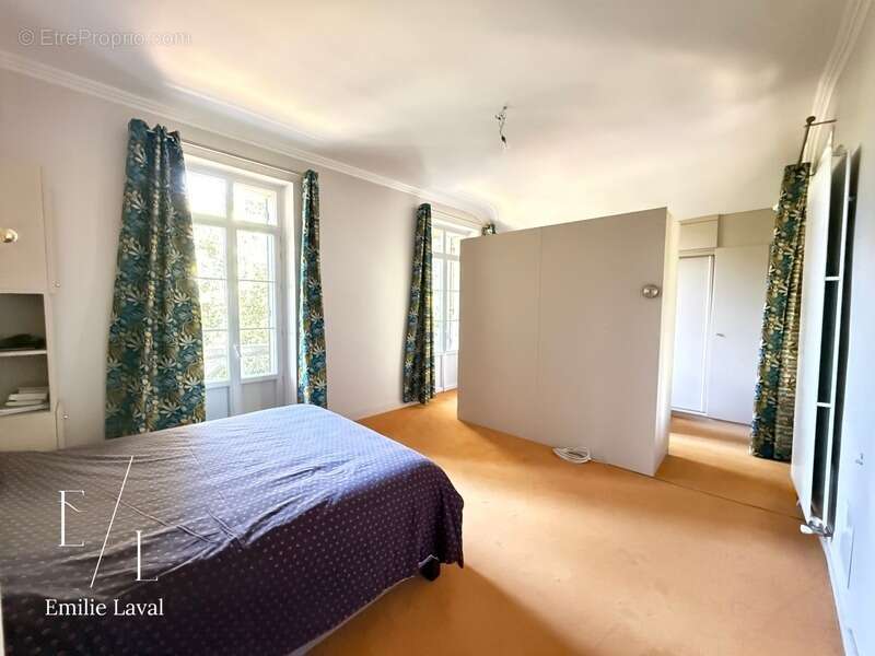 Maison atypique de 9 chambres et 6 salles de bain à Pineuilh 33 - photo 9