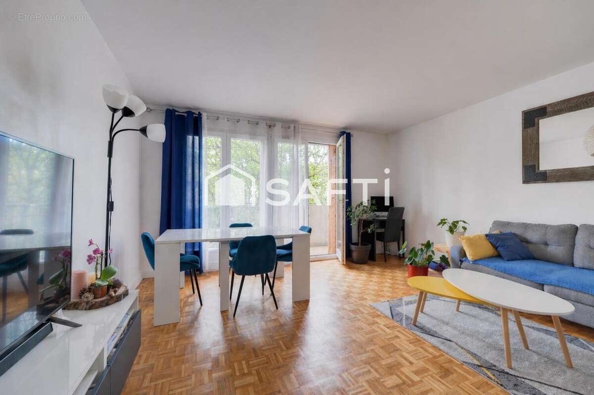 Photo 3 - Appartement à SAINT-MAUR-DES-FOSSES