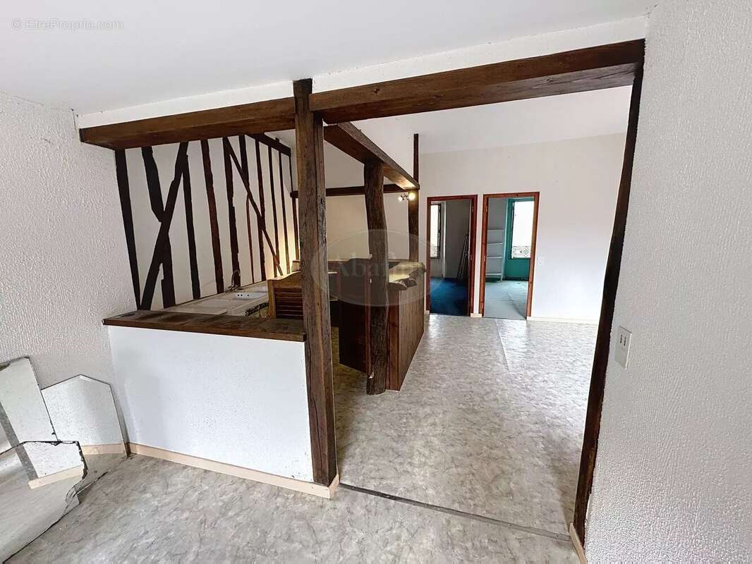 Maison à TRIE-SUR-BAISE