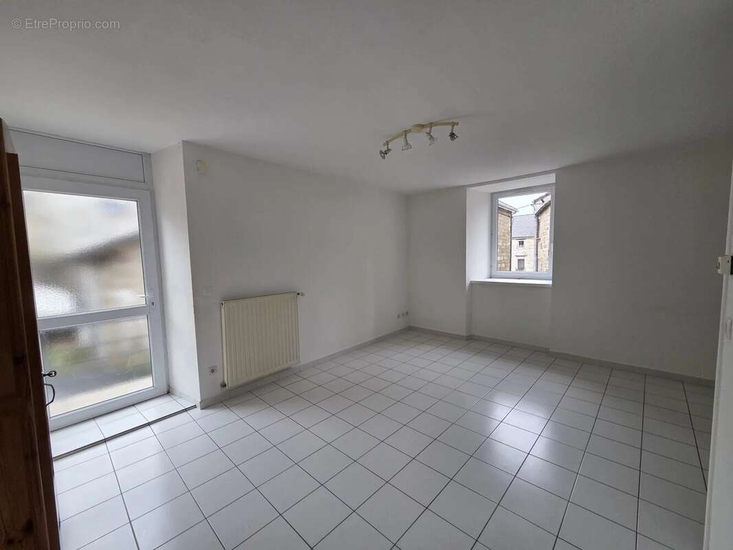 Appartement à SAINT-AGREVE