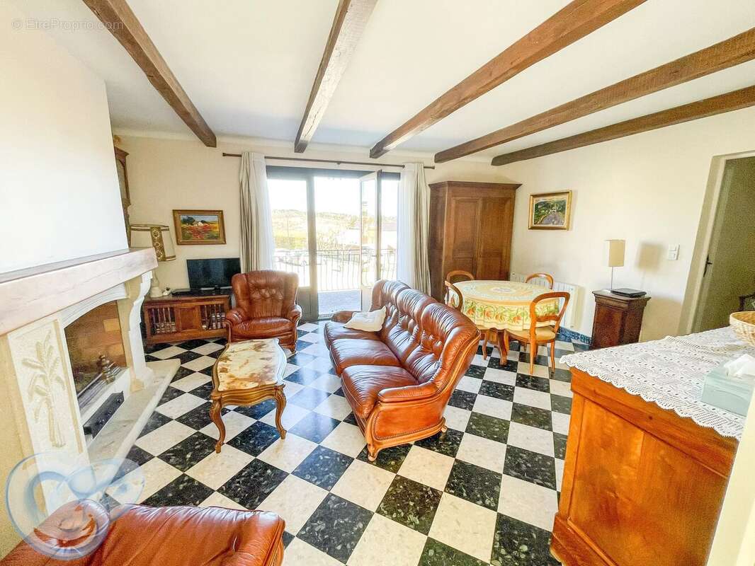 Maison à SAINT-CHRISTOL