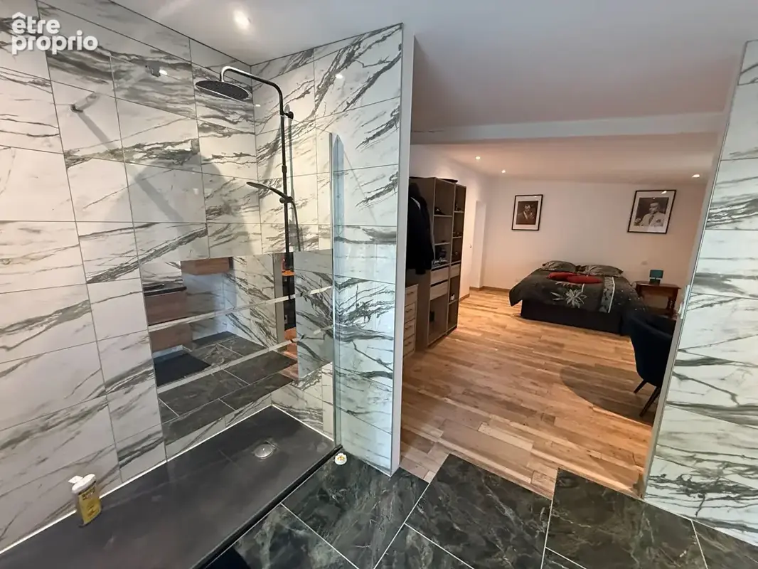 Superbe maison rénovée à 5mn du centre de Vendôme 5 chambres et dépendances - photo 6