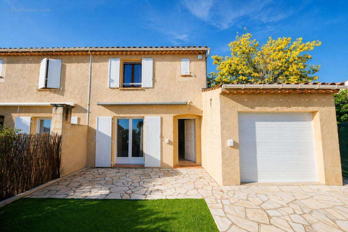 Maison à SAINT-RAPHAEL