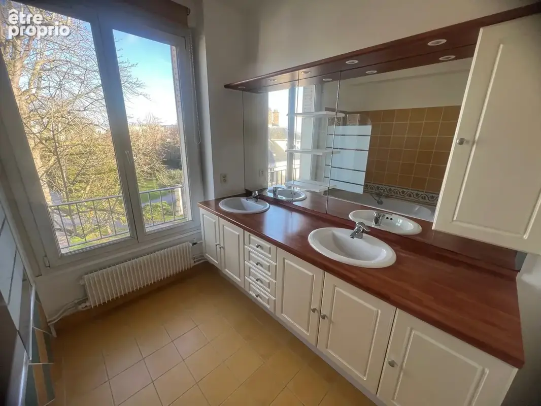 Appartement 5 pièces 102 m² à vendre à Rueil-Malmaison (92500) - photo 7