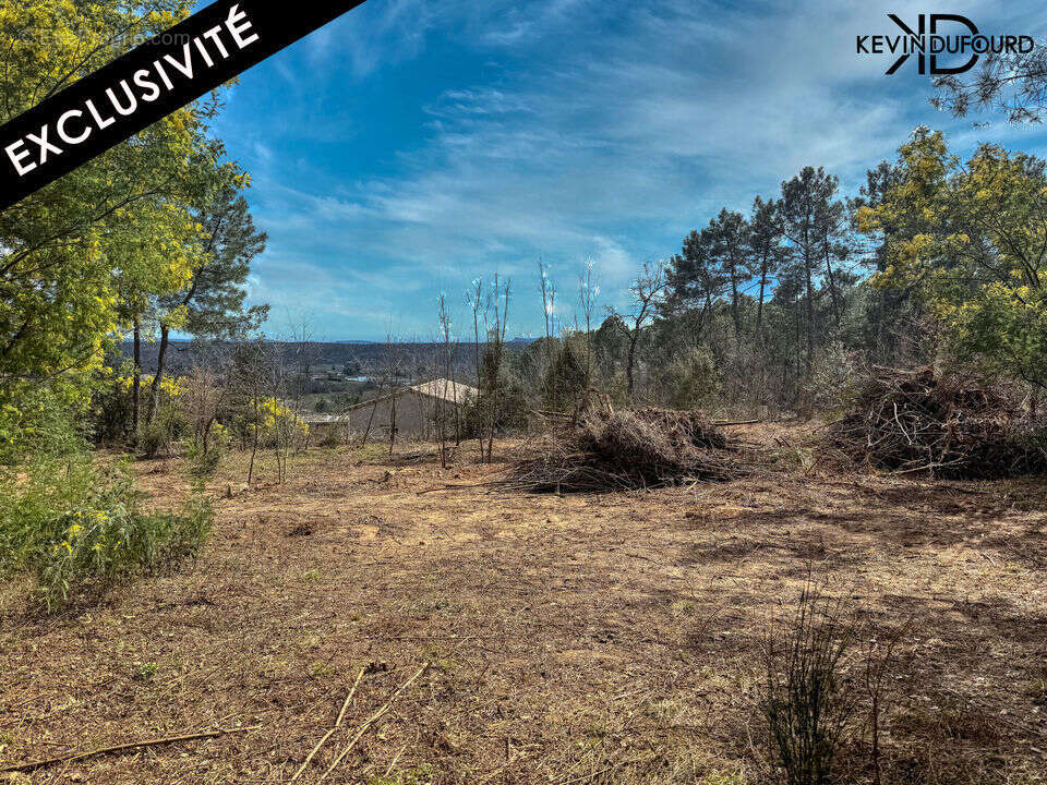 Terrain à LAURAC-EN-VIVARAIS