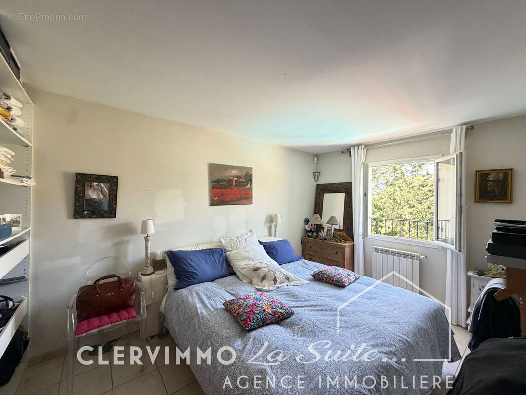 Maison à MARSEILLE-11E