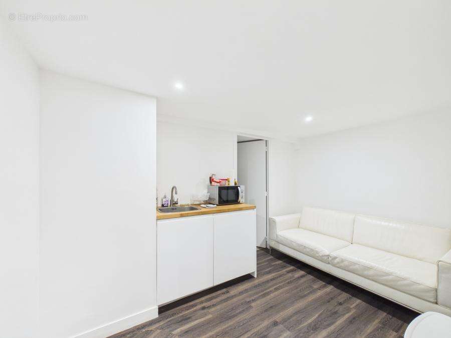 Commerce 66 m² à Paris-17e  - photo 36