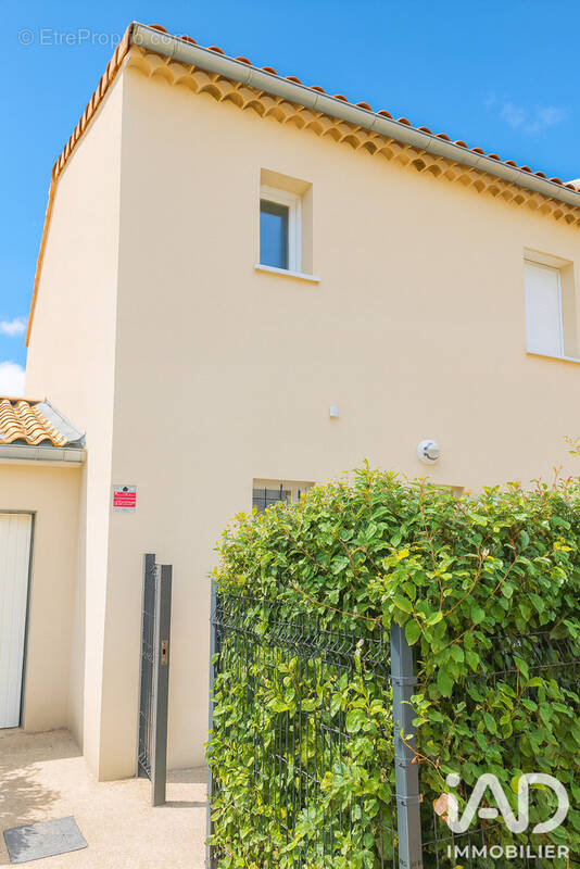 Photo 1 - Maison à CAUMONT-SUR-DURANCE