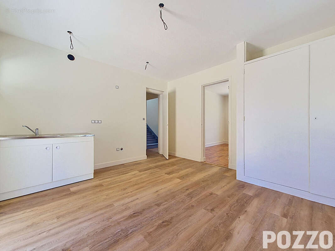 A Vendre Appartement en rez de chaussée  Courseulles-Sur-Mer (14470) - photo 9