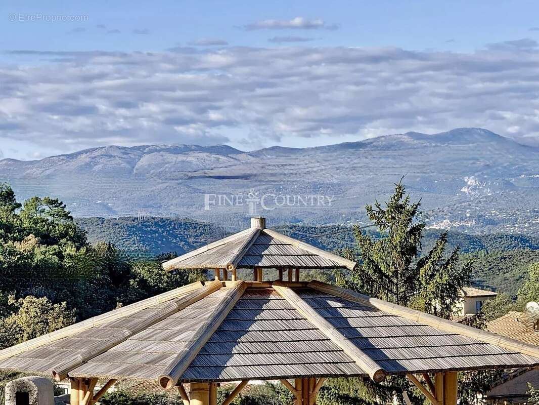 Maison à LES ADRETS-DE-L&#039;ESTEREL