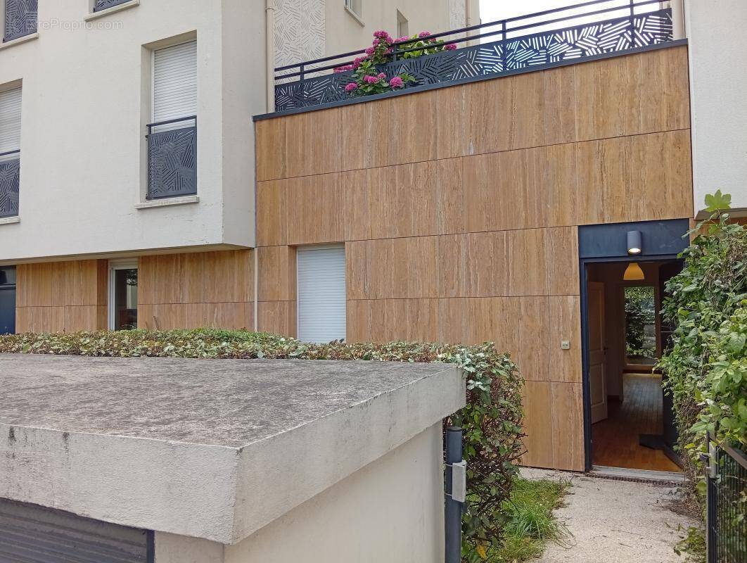 Appartement à VELIZY-VILLACOUBLAY