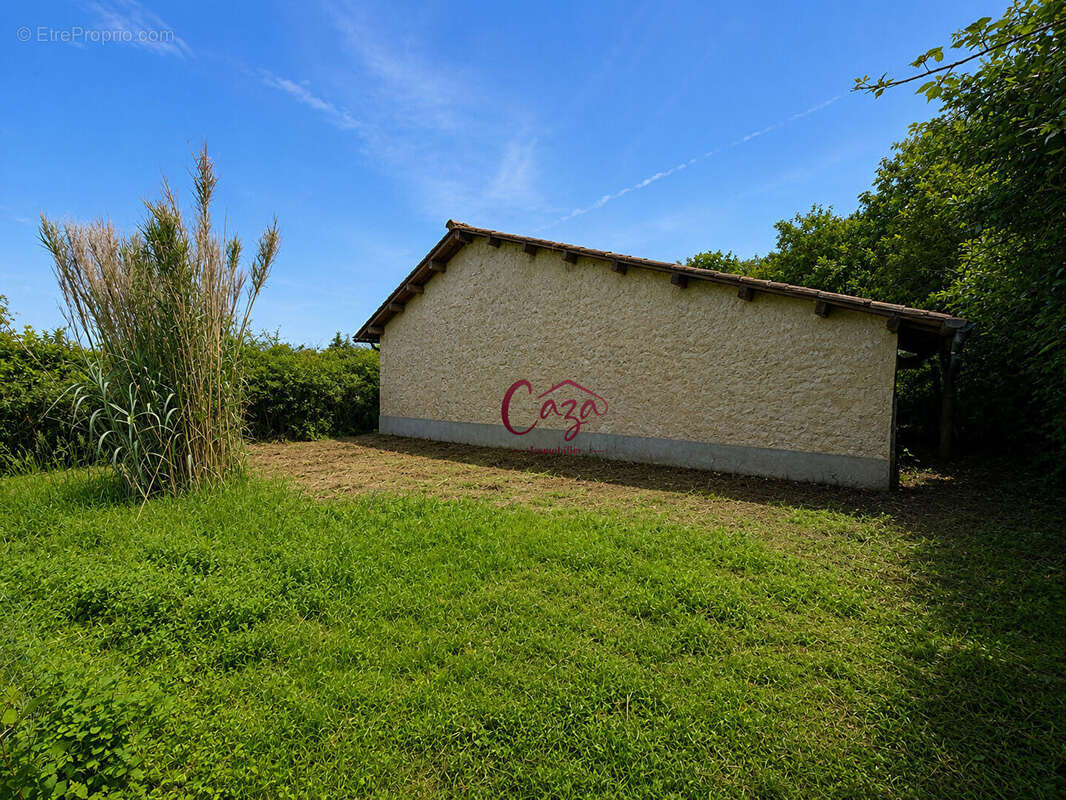 Maison à CAMBLANES-ET-MEYNAC