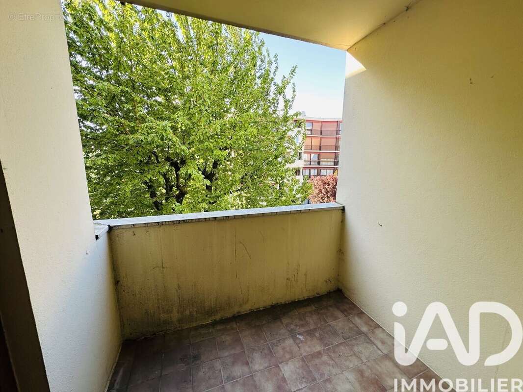Photo 6 - Appartement à RIS-ORANGIS