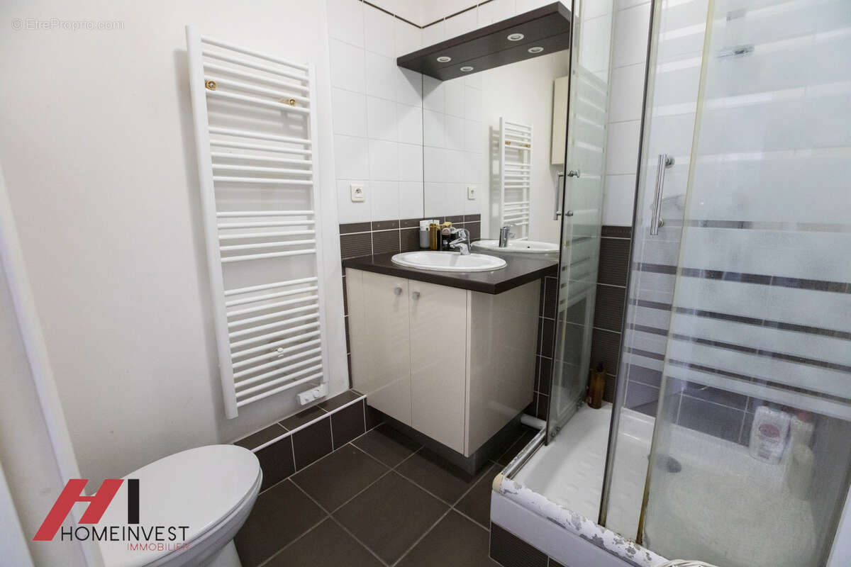 Appartement à MARSEILLE-8E