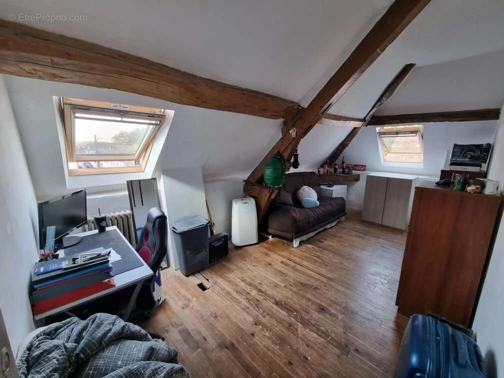 Maison à FAREMOUTIERS