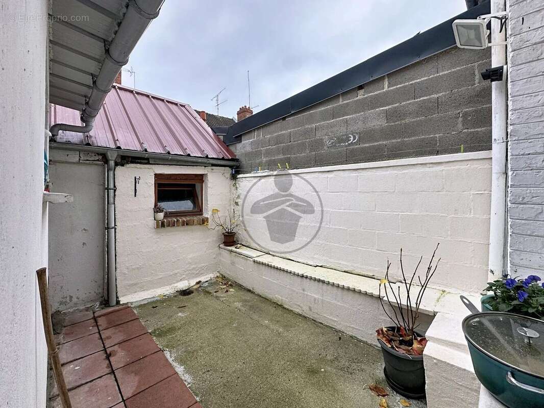 Maison à SAINT-QUENTIN