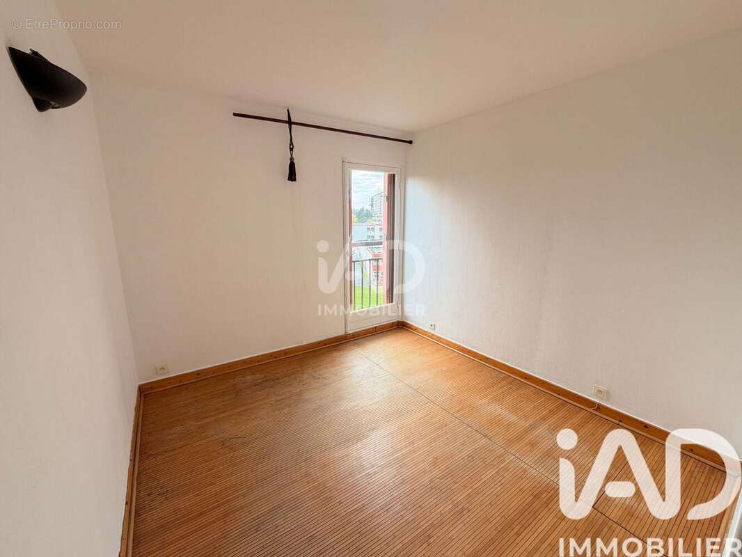 Photo 9 - Appartement à SAVIGNY-SUR-ORGE